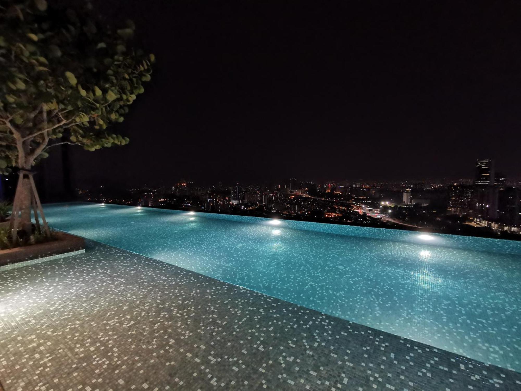 Expressionz Designer Suites Host By Aurora Premium Stay Kuala Lumpur Exteriör bild